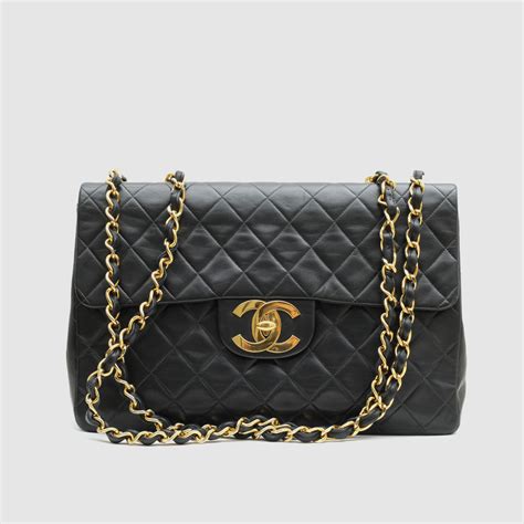 chanel usa bolso.